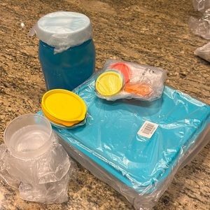 Brand new Tupperware bundle